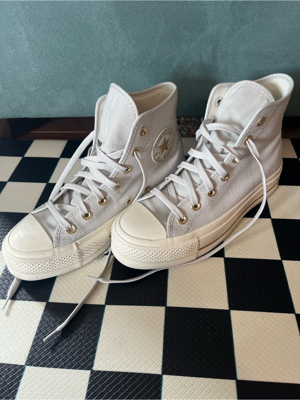 Converse High Top Sneakers - light pale blue with Gold Eyelets
